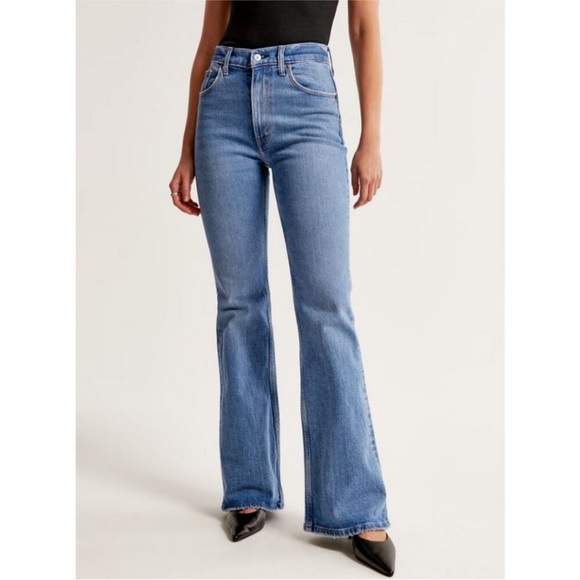 Abercrombie & Fitch The Vintage High Rise Flare Jeans Size 26/2 Short - Picture 3 of 8